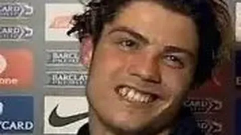 “德甲激战第二幕：阿森纳2-1险克曼联，皇马5-4演绎生死对决！”