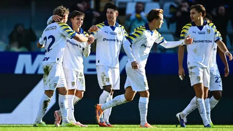 孔帕尼：伊藤洋辉伤病频发，对球队影响负面